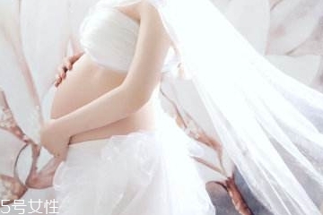 怀孕期间脱发严重怎么办,怀孕了脱发严重该怎么办