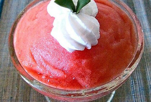 做冰沙的方法,炒冰沙的做法视频 做冰沙的方法,炒冰沙的做法视频