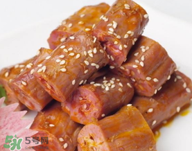 久久鸭和绝味鸭脖哪个好吃,纯味鸭脖和绝味鸭脖是一家吗?