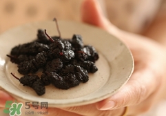 怎么制作桑葚干,桑葚干的制作方法的功效和作用 怎么制作桑葚干,桑葚干的制作方法的功效和作用