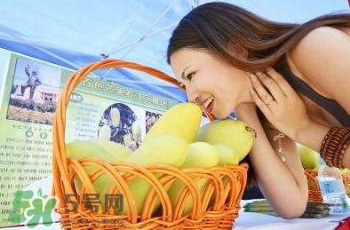 大姨妈期间能吃芒果吗,吃芒果会导致月经推迟吗