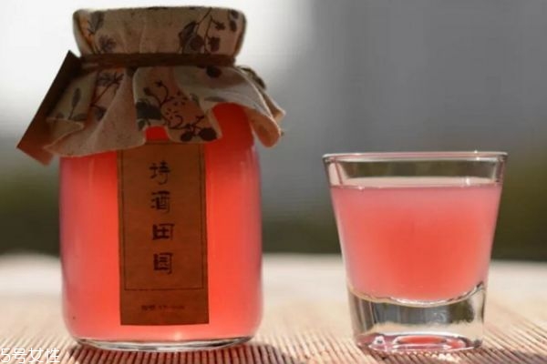 市面上卖的石榴酒多少钱一瓶(石榴酒价格多少钱一瓶)