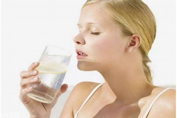 生孩子痔疮犯了怎么办,产后痔疮的治疗方法