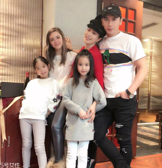 产后抑郁的明星,明星产后抑郁症