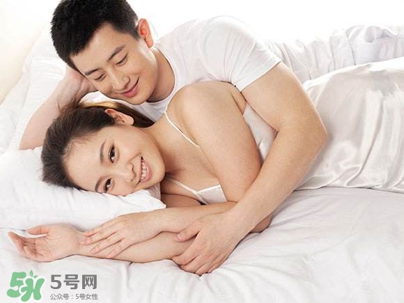 剖腹产后同房疼痛怎么回事,剖腹产产后同房疼痛正常吗