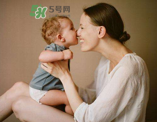 坐月子如何开空调,坐月子可以开空调