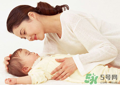 夏天坐月子吃什么水果好,夏天坐月子吃什么好 夏天坐月子吃什么水果好,夏天坐月子吃什么好