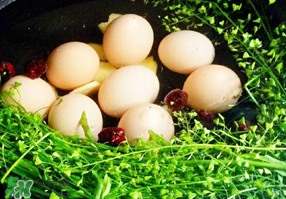 荠菜煮鸡蛋的好处,荠菜煮鸡蛋的好处有哪些