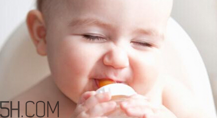 婴儿吐奶怎么办(婴儿吐奶怎么办最有效) 婴儿吐奶怎么办(婴儿吐奶怎么办最有效)