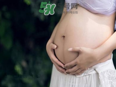 剖腹产和顺产的优缺点,顺产跟剖腹产优点缺点对比