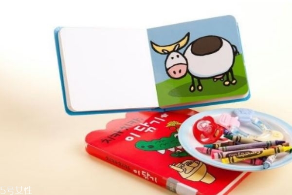 孩子看的书籍类型,宝宝喜欢看的书有哪些