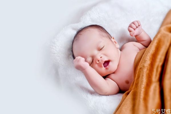 姓李属鼠男孩起名字,2008鼠年男孩名字首选