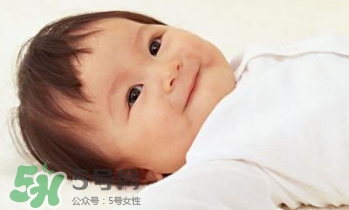 如有感冒发烧症状的,请及时就医,小孩先感冒后发烧