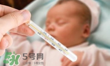 宝宝需要叫醒吗,有什么办法叫醒新生儿 宝宝需要叫醒吗,有什么办法叫醒新生儿