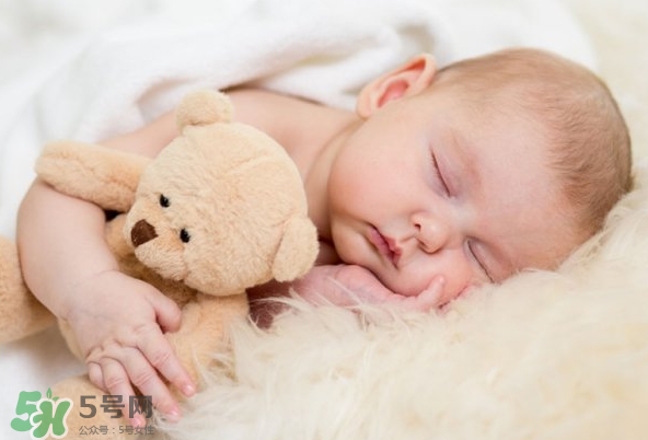 哄宝宝睡觉的3大禁忌,怎样哄宝宝睡觉最科学