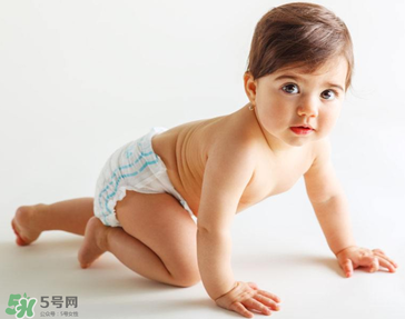 指甲里很容易脏怎么办,指甲脏怎么办 指甲里很容易脏怎么办,指甲脏怎么办