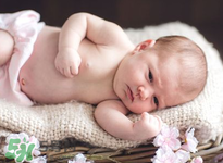 新生儿如何给肚脐消毒,新生儿怎么给肚脐消毒