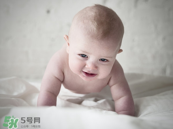 宝宝大便中有粘液,宝宝大便中有粘液怎么回事