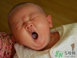 胎毛什么时候剃最好,婴儿几个月剃胎毛最好 胎毛什么时候剃最好,婴儿几个月剃胎毛最好