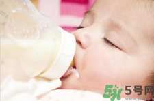 宝宝怎么样算断夜奶,宝宝什么情况断夜奶
