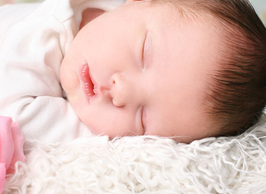 新生儿宝宝睡觉哼哼唧唧,新生儿 睡觉 哼唧