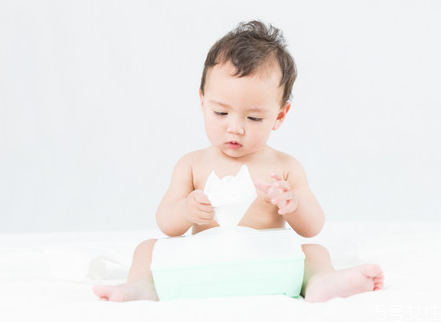 宝宝大便臭怎么调理最有效,宝宝拉屎非常臭怎么办