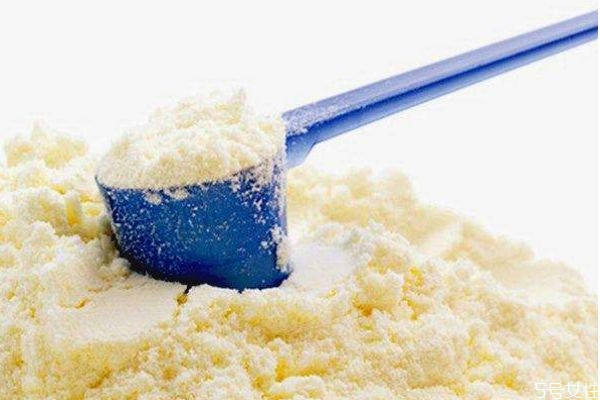 冲奶粉的注意事项,冲奶粉的正确方法是什么