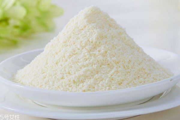 一奶粉勺一勺米粉兑多少毫升水,一勺米粉兑多少毫升水粘稠状怎么冲