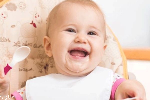 婴儿清洁口腔的方法,婴儿囗腔怎么清洁