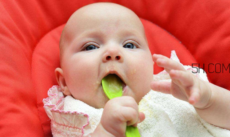 小孩脸色发黄吃什么好,宝宝脸色偏黄要吃什么