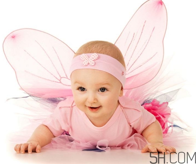 婴儿喝奶粉拉大便特别臭,吃奶粉的宝宝大便腥臭气味