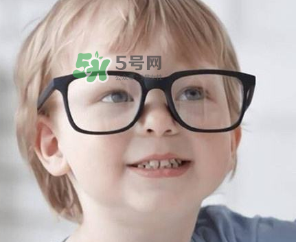 看电视会导致近视吗,看电视会不会导致近视 看电视会导致近视吗,看电视会不会导致近视