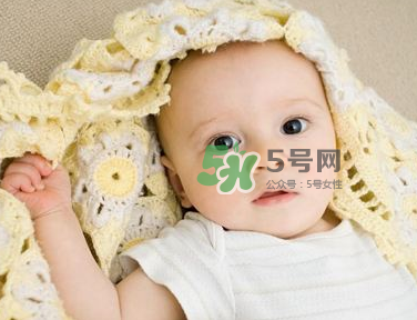 宝宝神经性尿频怎么办,宝宝神经性尿频,不治疗自己会好吗