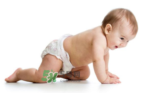 纸尿裤穿到多大最好,穿纸尿裤到底对宝宝好不好