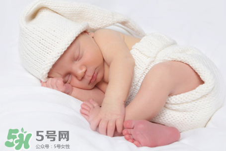 宝宝吐奶怎么办?,小孩吐奶怎么办最有效方法 宝宝吐奶怎么办?,小孩吐奶怎么办最有效方法