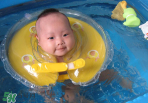 50天的宝宝多久游一次泳合适,婴儿多久游一次泳合适 50天的宝宝多久游一次泳合适,婴儿多久游一次泳合适