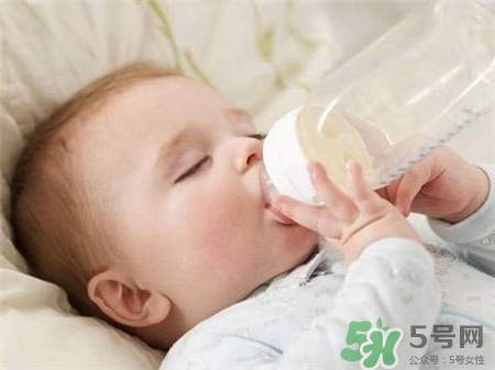 母乳能保鲜多长时间,母乳能保存多长时间 母乳能保鲜多长时间,母乳能保存多长时间