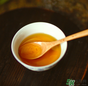 婴幼儿辅食核桃油什么牌子的最好,宝宝吃的核桃油什么品牌好 婴幼儿辅食核桃油什么牌子的最好,宝宝吃的核桃油什么品牌好