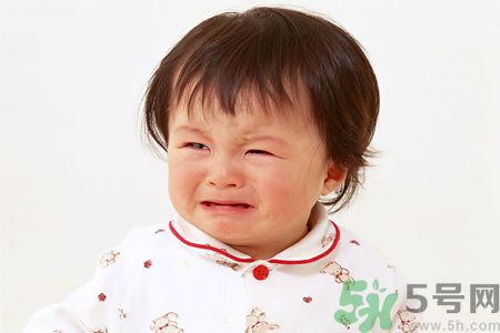 子宫偏小影响胎儿发育不良吗?,子宫畸形会影响胎儿发育吗