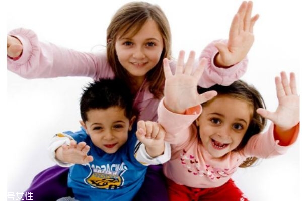 男宝宝应该怎么教育,男的要孩子前注意事项