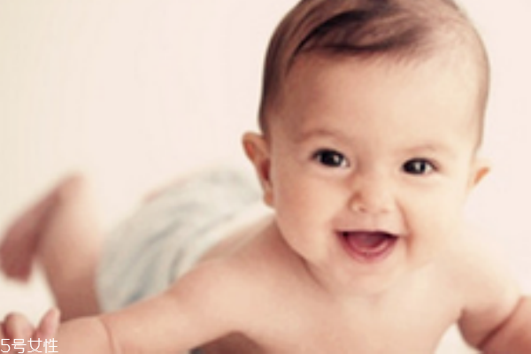 宝宝脸上长湿疹怎么办不抹药会自己好吗,宝宝脸上一直长湿疹是怎么回事