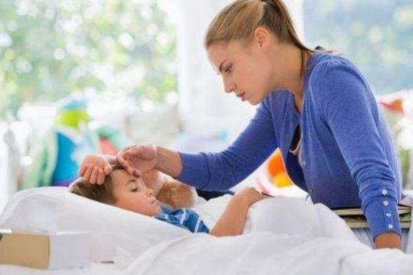 感冒了怎么照顾婴儿,婴儿感冒如何护理 感冒了怎么照顾婴儿,婴儿感冒如何护理