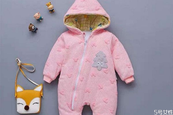 冬季宝宝穿衣原则,宝宝冬季穿衣小技巧 冬季宝宝穿衣原则,宝宝冬季穿衣小技巧