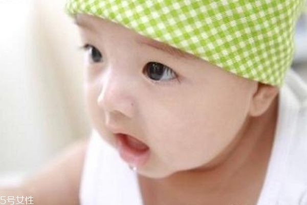 小儿流口水是怎么回事,幼儿总流口水什么原因 小儿流口水是怎么回事,幼儿总流口水什么原因