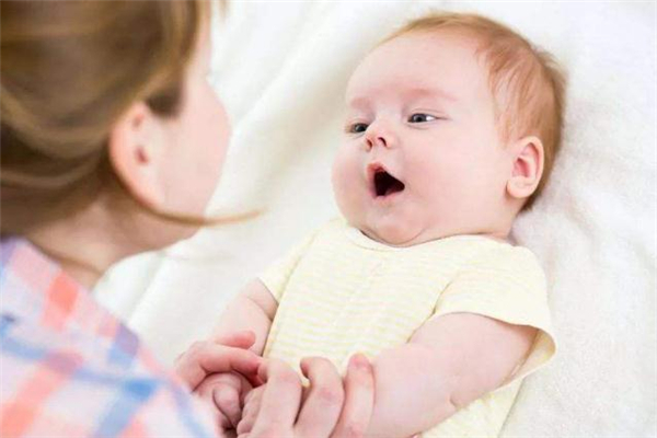 小儿支气管炎发烧怎么办,小儿支气管炎发高烧怎么办 小儿支气管炎发烧怎么办,小儿支气管炎发高烧怎么办