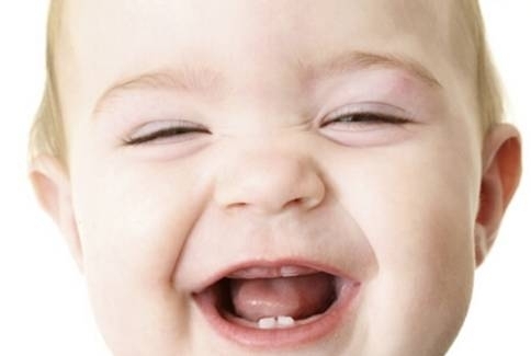 宝宝龋齿的症状,宝宝龋齿怎么造成的 宝宝龋齿的症状,宝宝龋齿怎么造成的