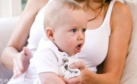 宝宝咳嗽有痰的原因,婴儿有痰是什么引起的