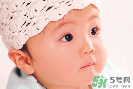 宝宝多大可以吃盐和调料,宝宝多大可以吃盐? 宝宝多大可以吃盐和调料,宝宝多大可以吃盐?