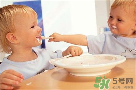宝宝多大能加盐,宝宝多久可以加盐,加多少合适