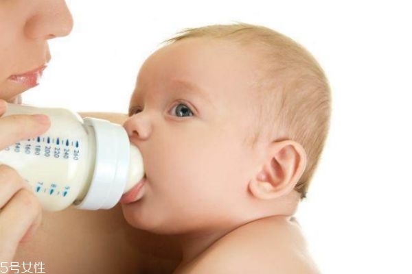 正确冲奶粉的方法视频,正确的冲奶粉方法和步骤